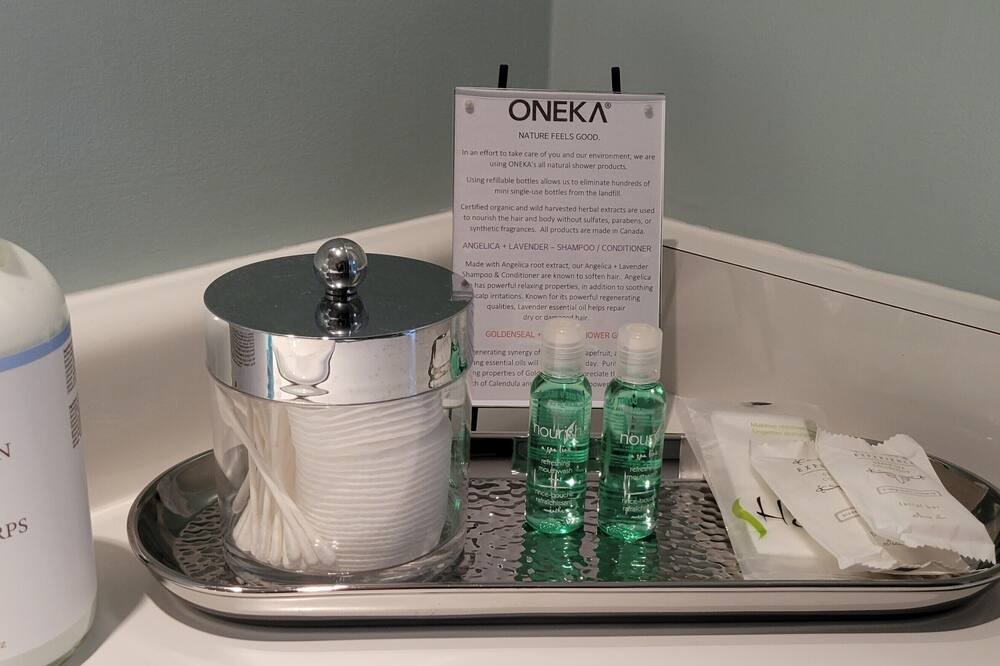 Photo of Bathroom in Courtenay
