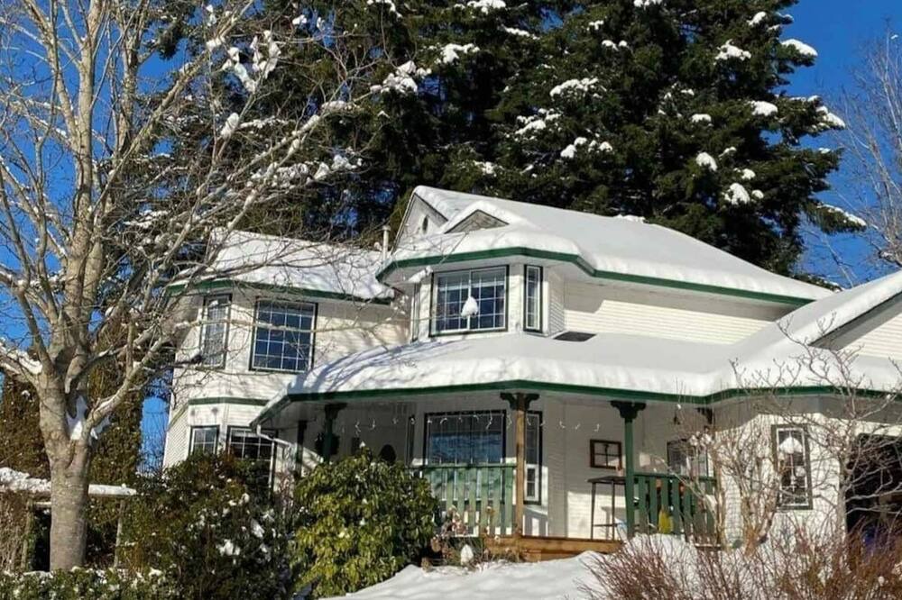 Photo of Outdoor in Courtenay