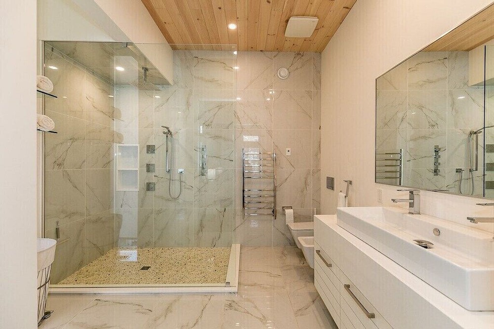 Photo of Bathroom in Ramara