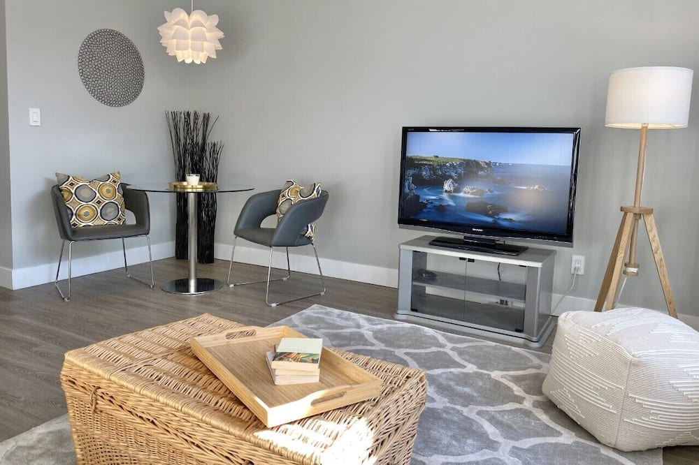 Photo of Livingroom in Ladner
