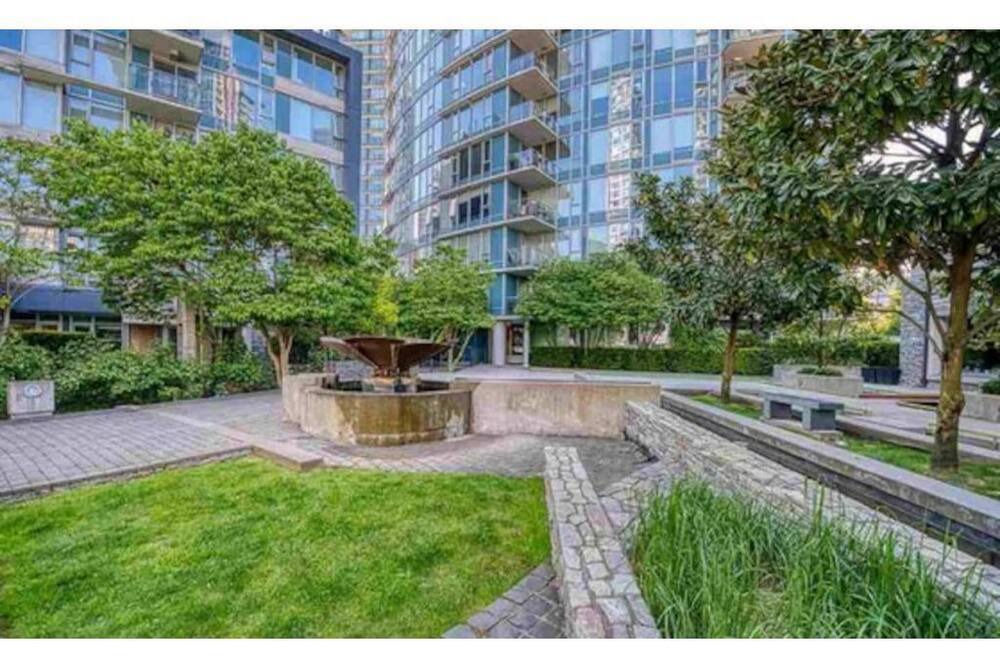 Photo of Outdoor in Crosstown