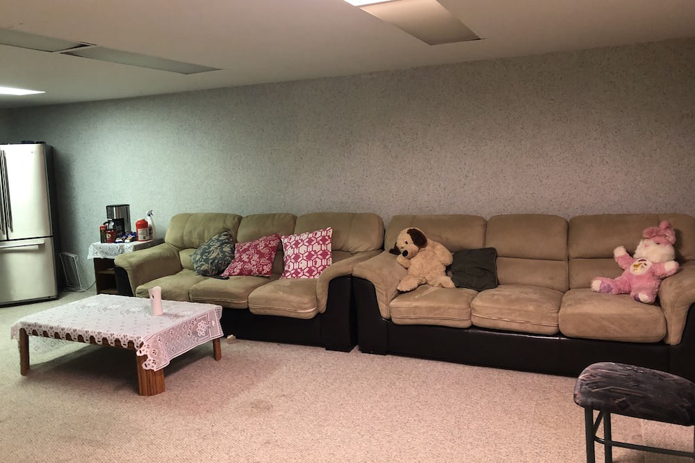 Photo of Livingroom in Thompson
