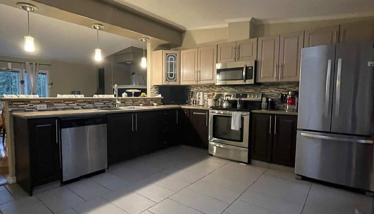 Photo of Kitchen in Anglemont
