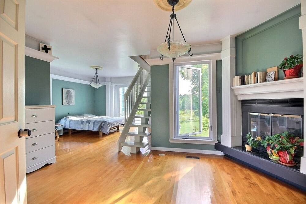 Photo of Bedroom in Notre-Dame-du-Mont-Carmel