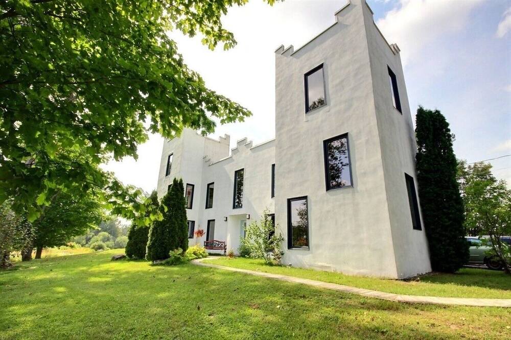 Photo of Outdoor in Notre-Dame-du-Mont-Carmel