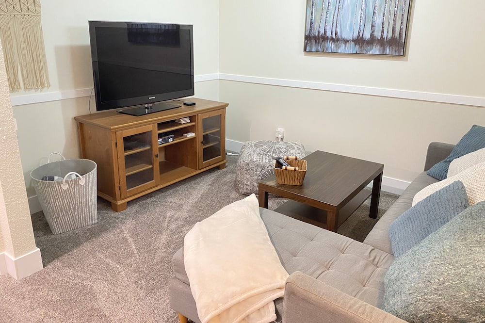 Photo of Livingroom in Prince George