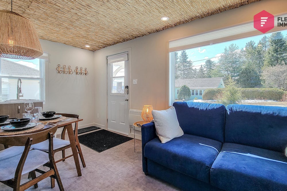 Photo of Livingroom in Magog