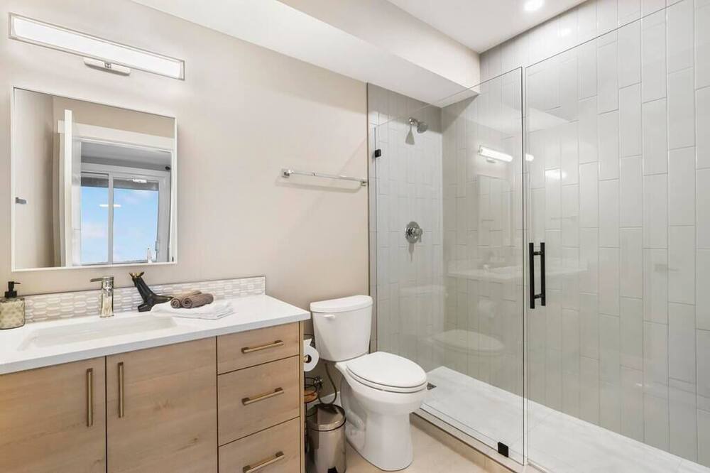 Photo of Bathroom in McKinley