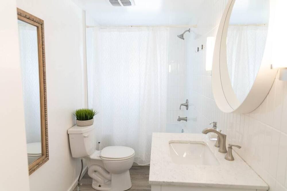 Photo of Bathroom in Wellington