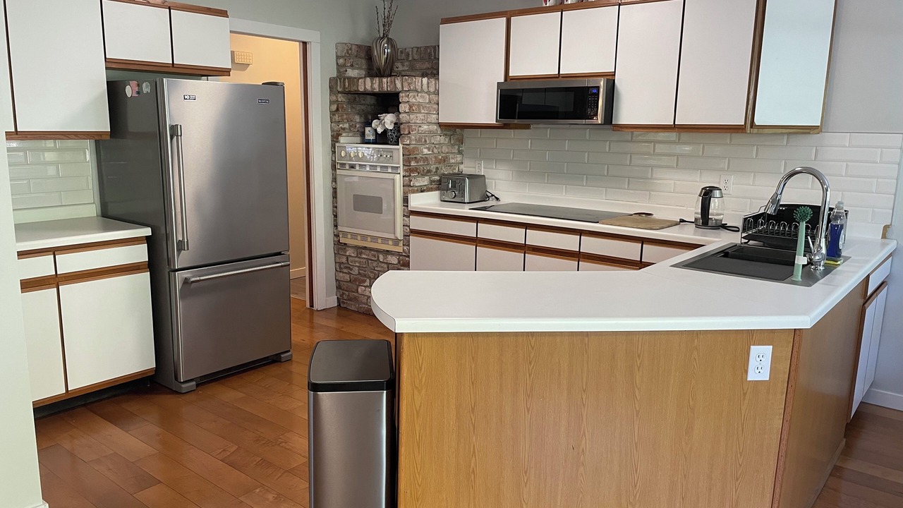 Photo of Kitchen in Madeira Park