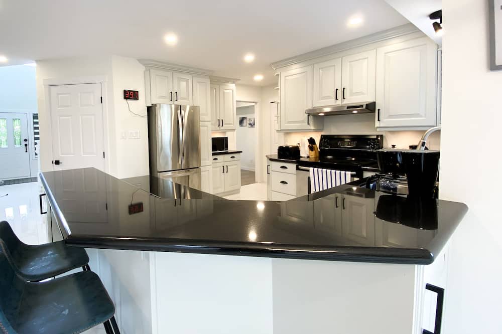 Photo of Kitchen in Port Coquitlam
