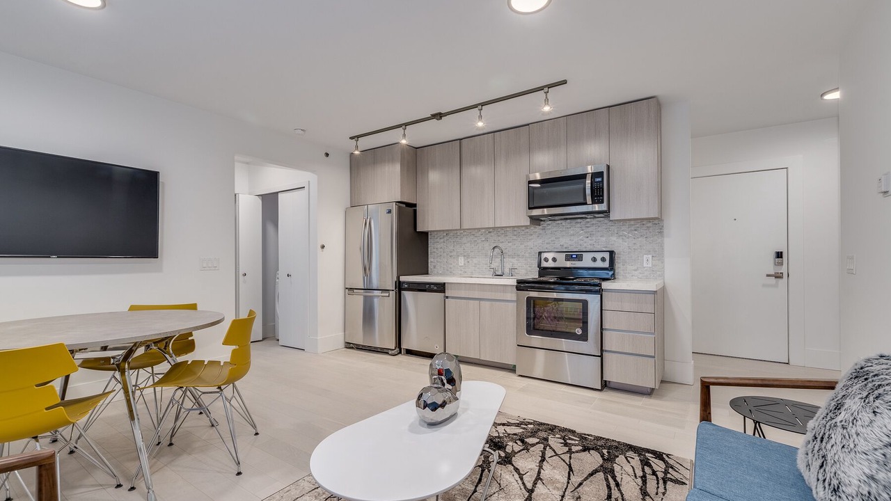 Photo of Kitchen in Coal Harbour