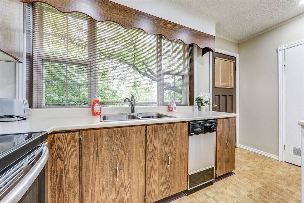Photo of Kitchen in Fenelon Falls