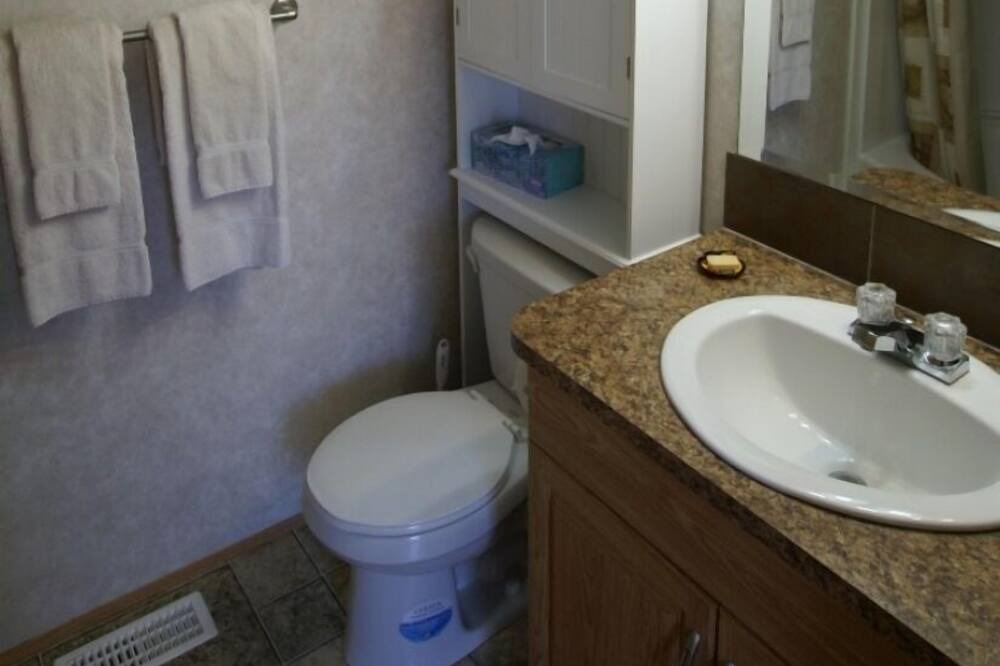 Photo of Bathroom in Osoyoos