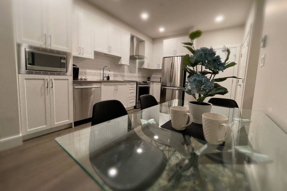 Photo of Kitchen in Tsawwassen