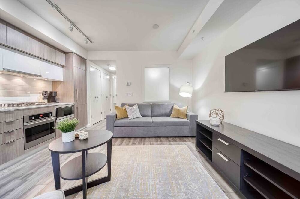 Photo of Bedroom in Crescent Heights