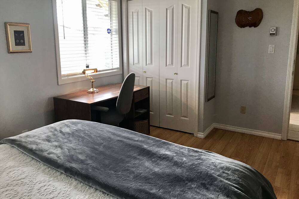 Photo of Bedroom in Victoria
