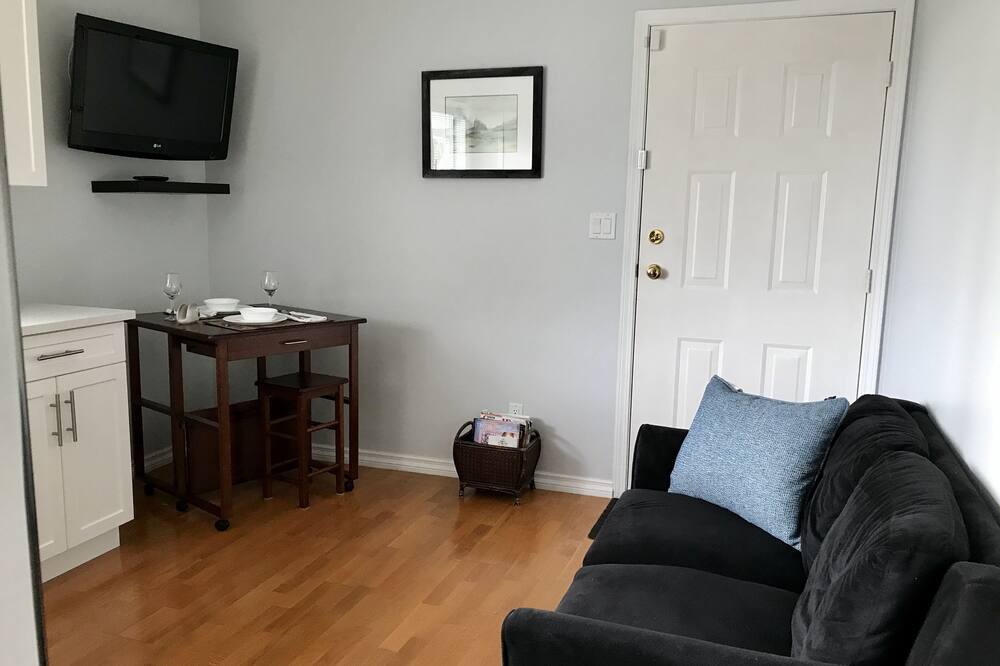 Photo of Livingroom in Victoria