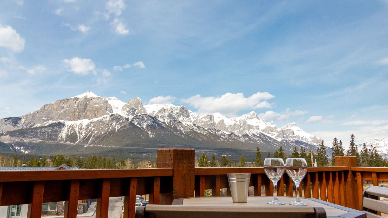 Photo of Patio Balcony in Canmore