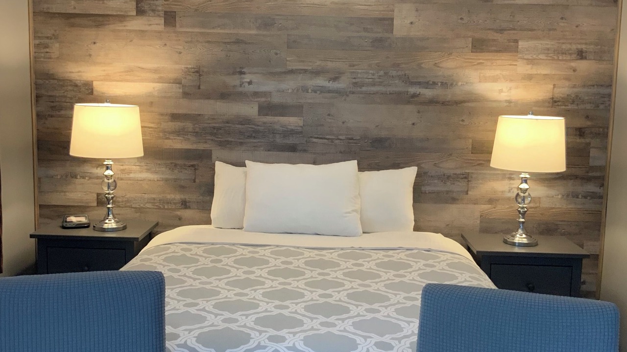 Photo of Bedroom in Port Alberni