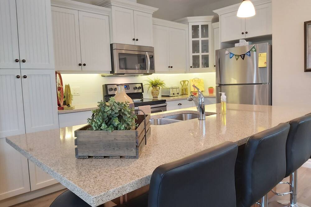 Photo of Kitchen in Okanagan-Similkameen