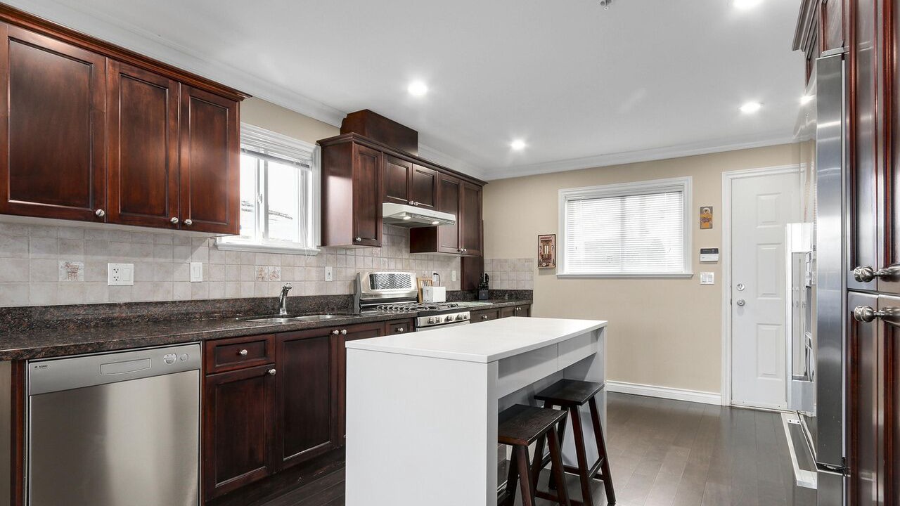 Photo of Kitchen in Knight
