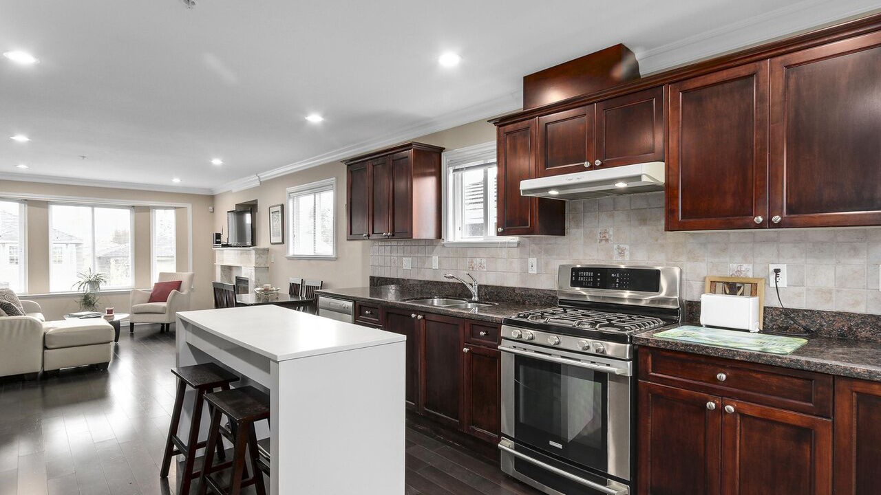 Photo of Kitchen in Knight