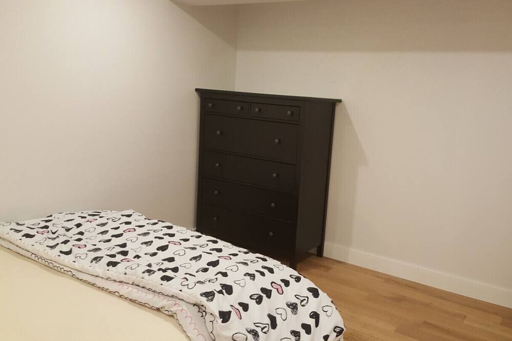 Photo of Bedroom in Saanich West