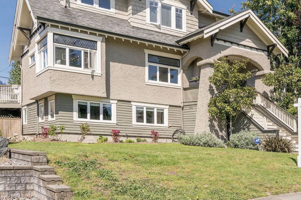 Photo of Outdoor in Lower Lonsdale