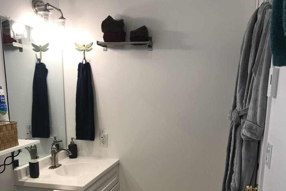 Photo of Bathroom in Wellington