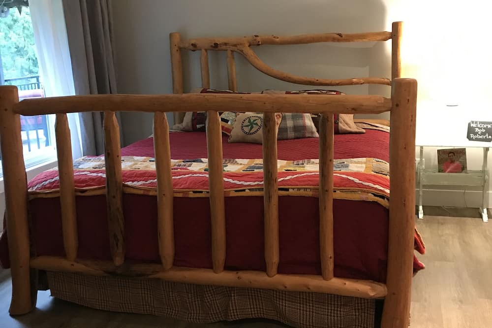 Photo of Bedroom in Langley