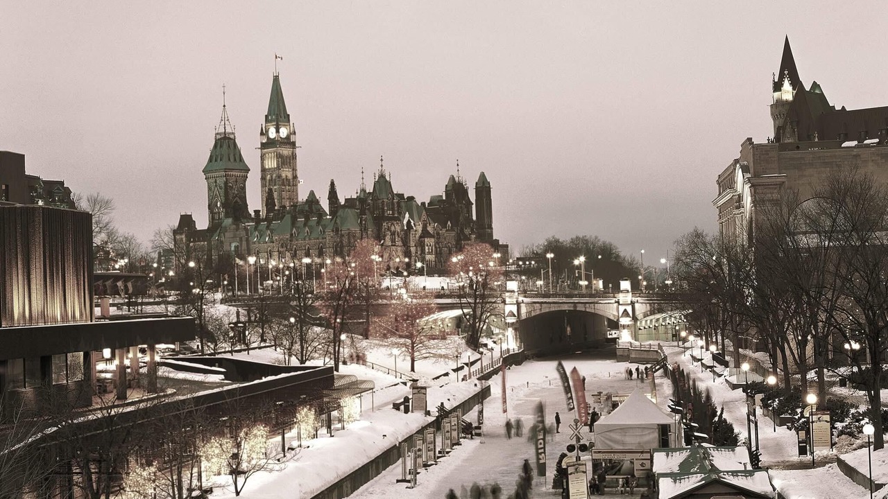 Photo of Outdoor in Byward Market - Parliament Hill