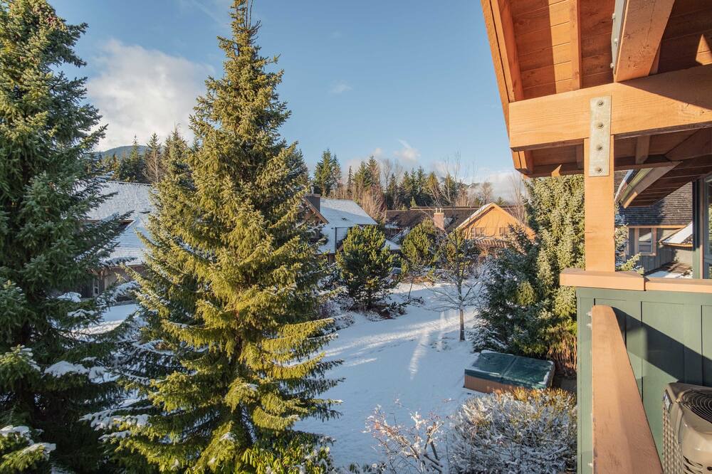 Photo of Patio Balcony in Whistler