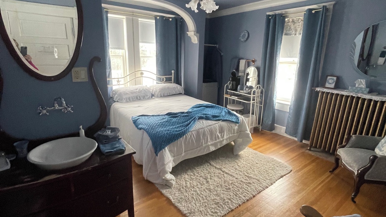 Photo of Bedroom in Moose Jaw