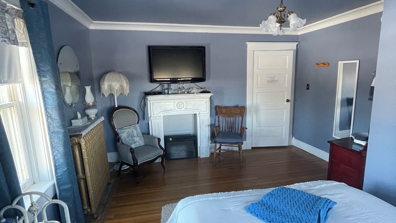 Photo of Bedroom in Moose Jaw