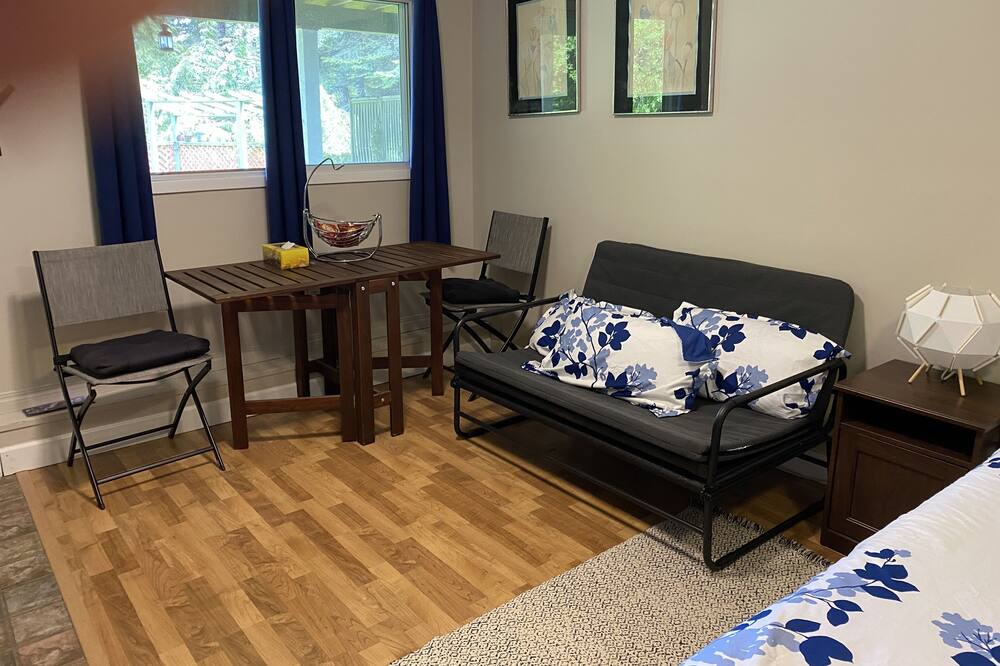 Photo of Livingroom in Pender Island
