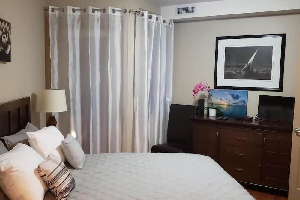 Photo of Bedroom in South Pandosy