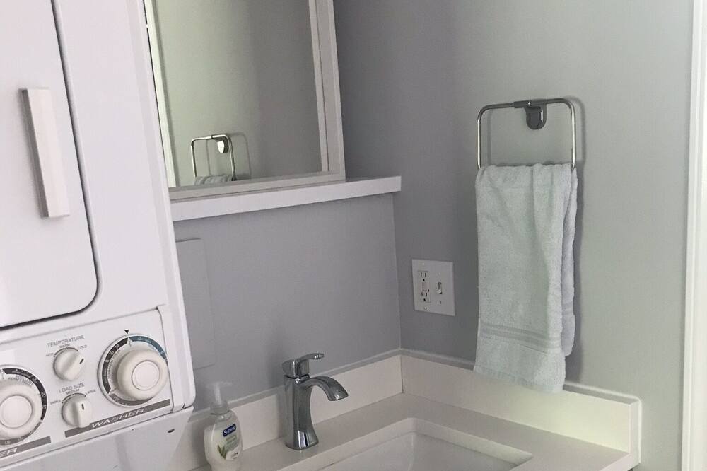 Photo of Bathroom in Chilliwack