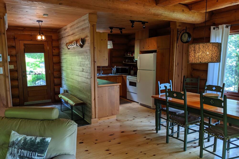 Photo of Kitchen in Lac Superieur Village