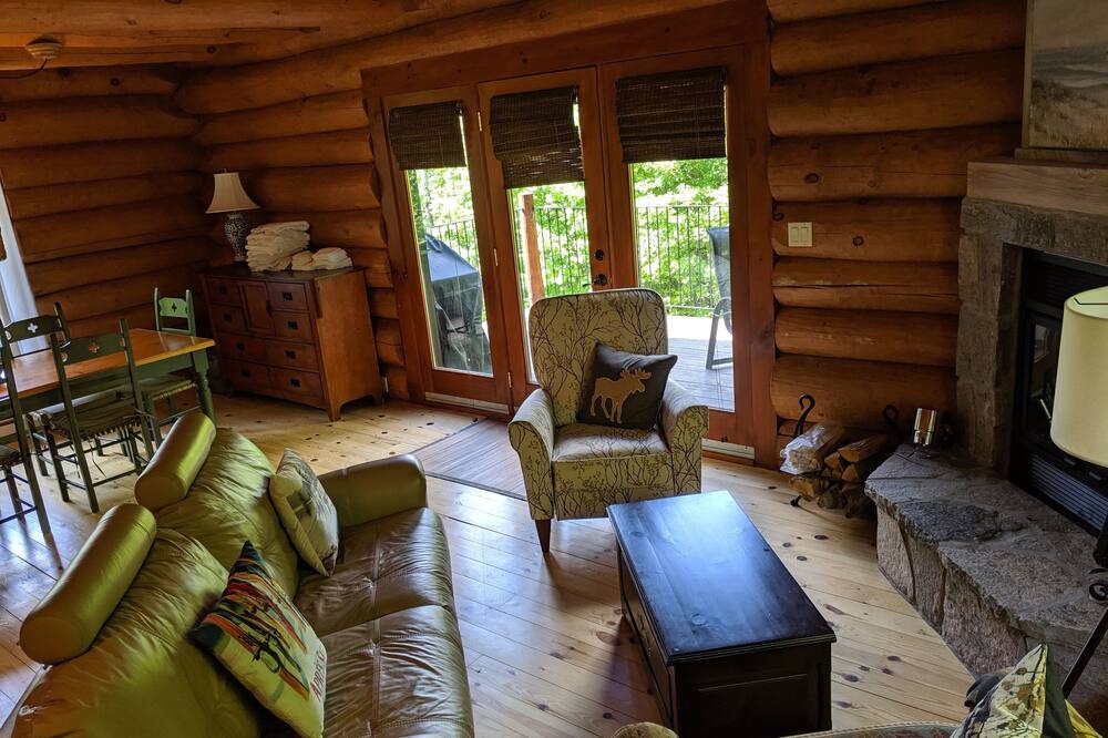 Photo of Livingroom in Lac Superieur Village