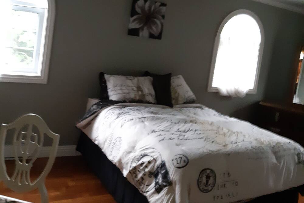 Photo of Bedroom in Timberlea