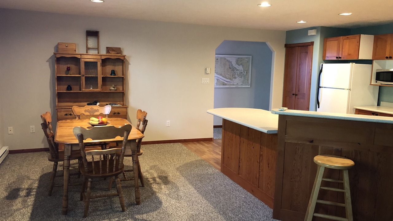 Photo of Livingroom in Saanichton