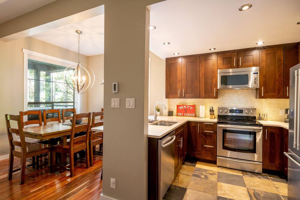 Photo of Bedroom in Upper Village