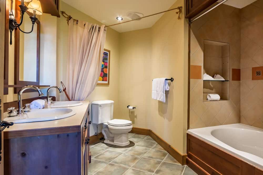 Photo of Bathroom in Mont-Tremblant