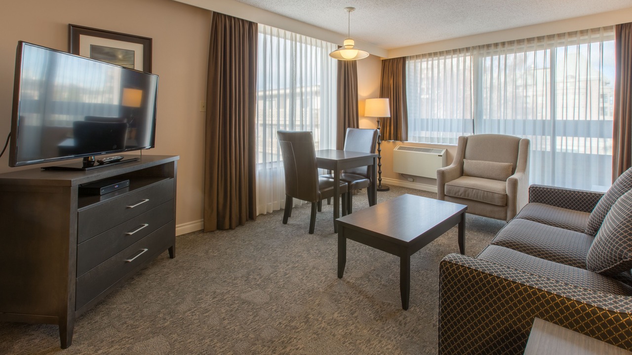 Photo of Bedroom in James Bay