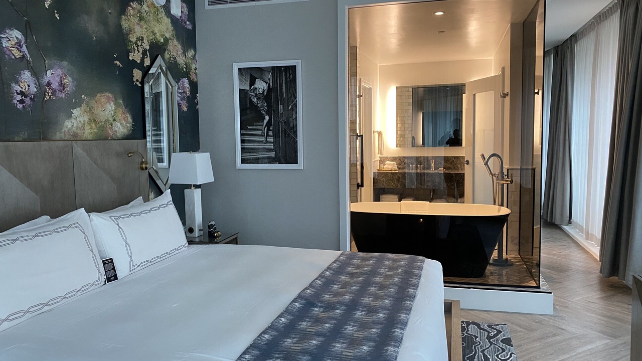 Photo of Bedroom in Central