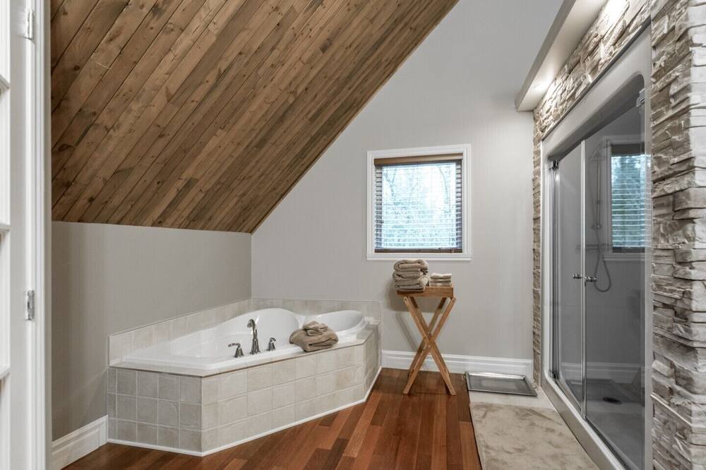 Photo of Bedroom in Stanstead Township