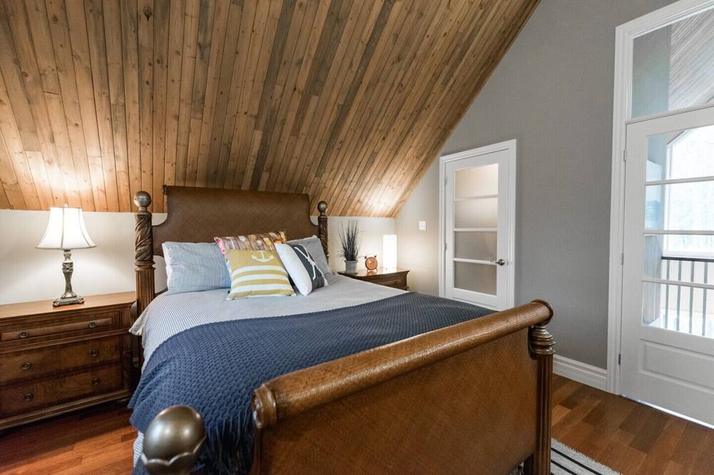 Photo of Bedroom in Stanstead Township