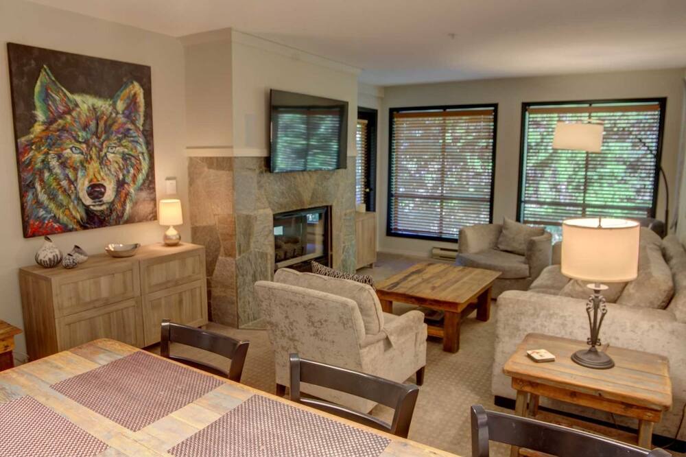 Photo of Bedroom in Blackcomb