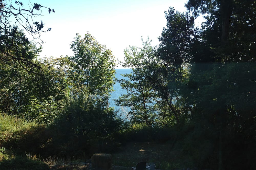 Photo of Bedroom in Gibsons